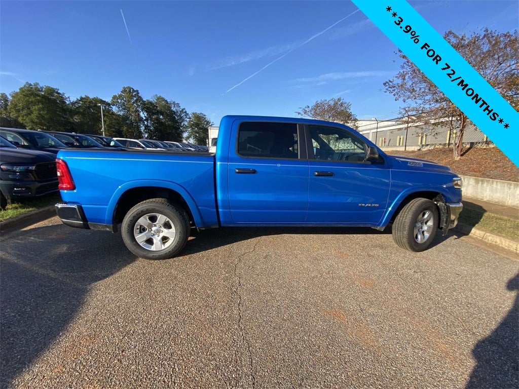 2025 RAM Ram 1500 RAM 1500 BIG HORN CREW CAB 4X4 5'7' BOX