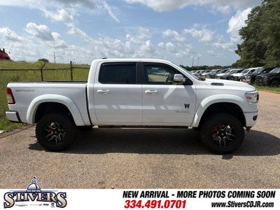 2022 RAM 1500 Big Horn Crew Cab 4x4 5'7' Box