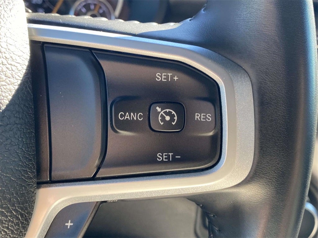 2021 RAM 1500 Big Horn Crew Cab 4x4 5'7' Box