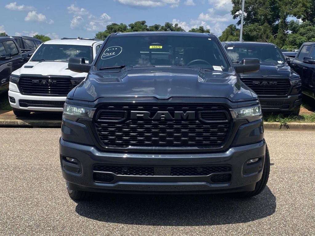 2026 RAM Ram 1500 RAM 1500 EXPRESS CREW CAB 4X4 5'7' BOX