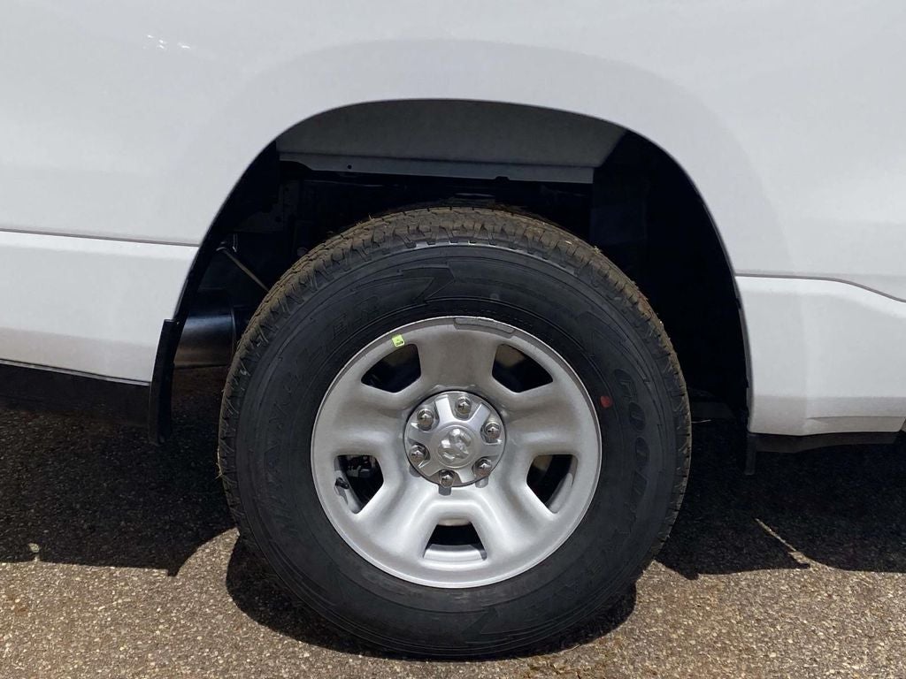 2026 RAM Ram 1500 RAM 1500 TRADESMAN CREW CAB 4X4 5'7' BOX