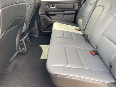 2026 RAM Ram 1500 RAM 1500 TRADESMAN CREW CAB 4X4 5'7' BOX