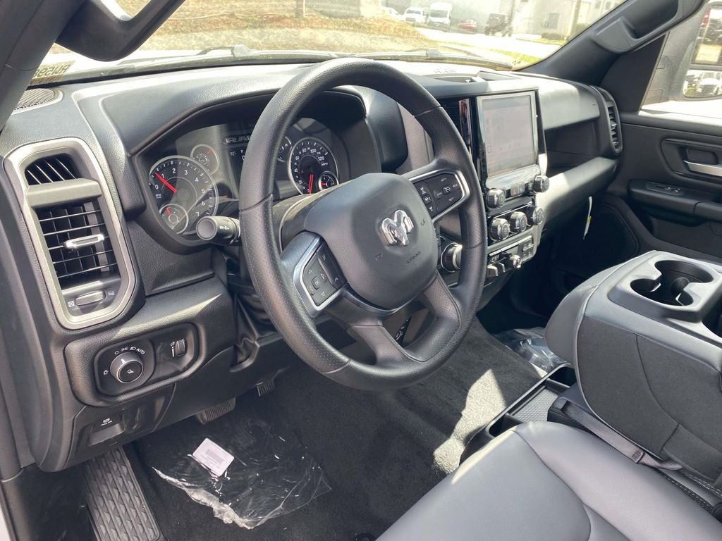 2026 RAM Ram 1500 RAM 1500 TRADESMAN CREW CAB 4X4 5'7' BOX