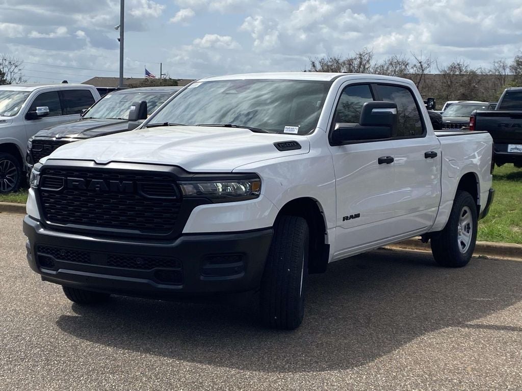 2026 RAM Ram 1500 RAM 1500 TRADESMAN CREW CAB 4X4 5'7' BOX