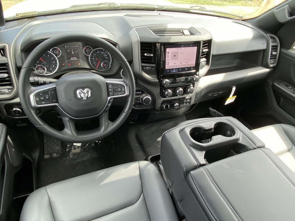 2026 RAM Ram 1500 RAM 1500 TRADESMAN CREW CAB 4X4 5'7' BOX