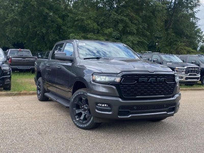 2026 RAM Ram 1500 RAM 1500 EXPRESS CREW CAB 4X4 5'7' BOX