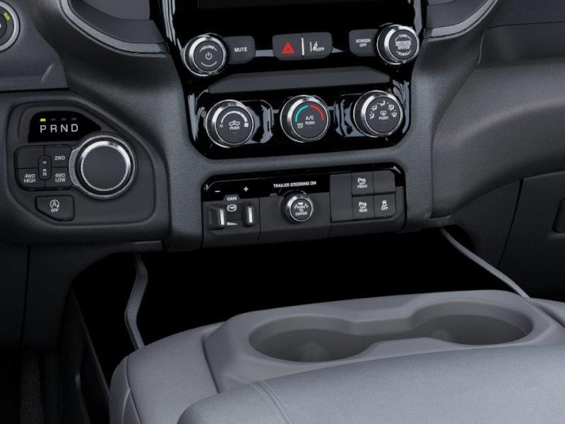 2026 RAM Ram 1500 RAM 1500 TRADESMAN CREW CAB 4X4 5'7' BOX