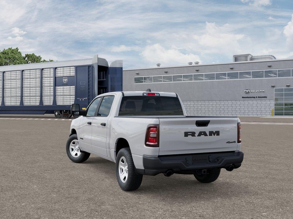 2026 RAM Ram 1500 RAM 1500 TRADESMAN CREW CAB 4X4 5'7' BOX