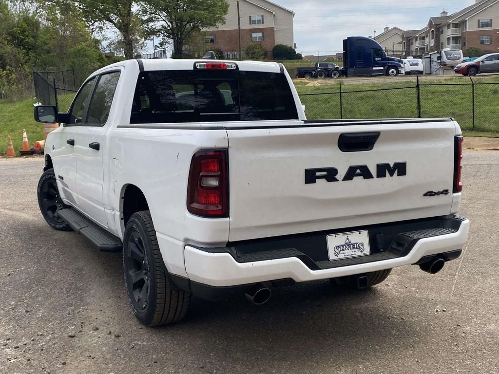 2026 RAM Ram 1500 RAM 1500 EXPRESS CREW CAB 4X4 5'7' BOX