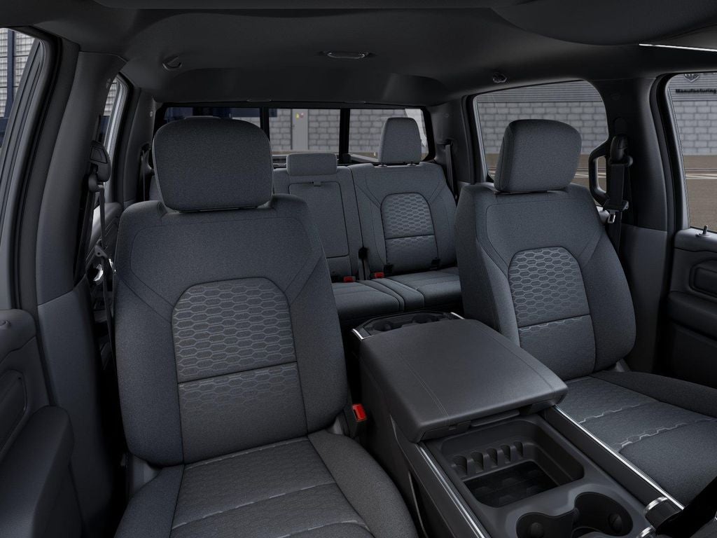 2026 RAM Ram 1500 RAM 1500 EXPRESS CREW CAB 4X4 5'7' BOX