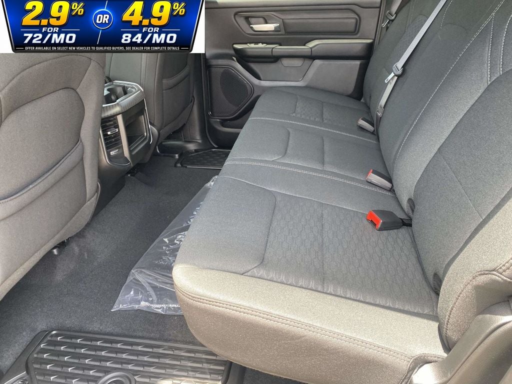 2026 RAM Ram 1500 RAM 1500 EXPRESS CREW CAB 4X4 5'7' BOX