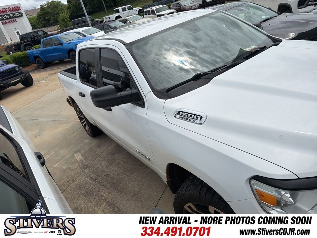 2019 RAM 1500 Tradesman Crew Cab 4x4 5'7' Box