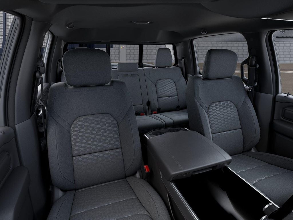 2026 RAM Ram 1500 RAM 1500 EXPRESS CREW CAB 4X4 5'7' BOX