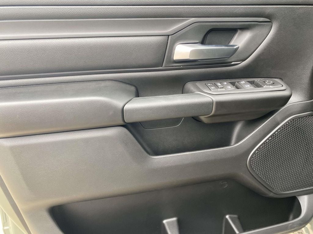 2026 RAM 1500 RAM 1500 WARLOCK CREW CAB 4X4 5'7' BOX