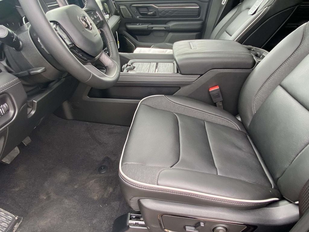 2026 RAM Ram 1500 RAM 1500 LIMITED CREW CAB 4X4 5'7' BOX