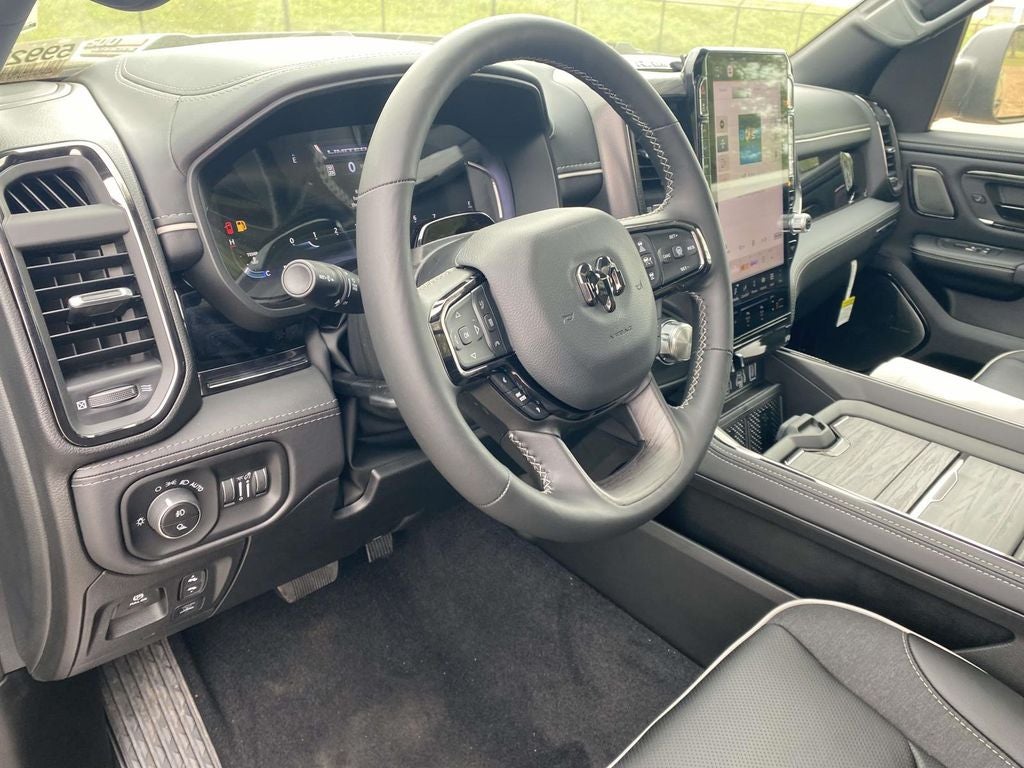 2026 RAM Ram 1500 RAM 1500 LIMITED CREW CAB 4X4 5'7' BOX