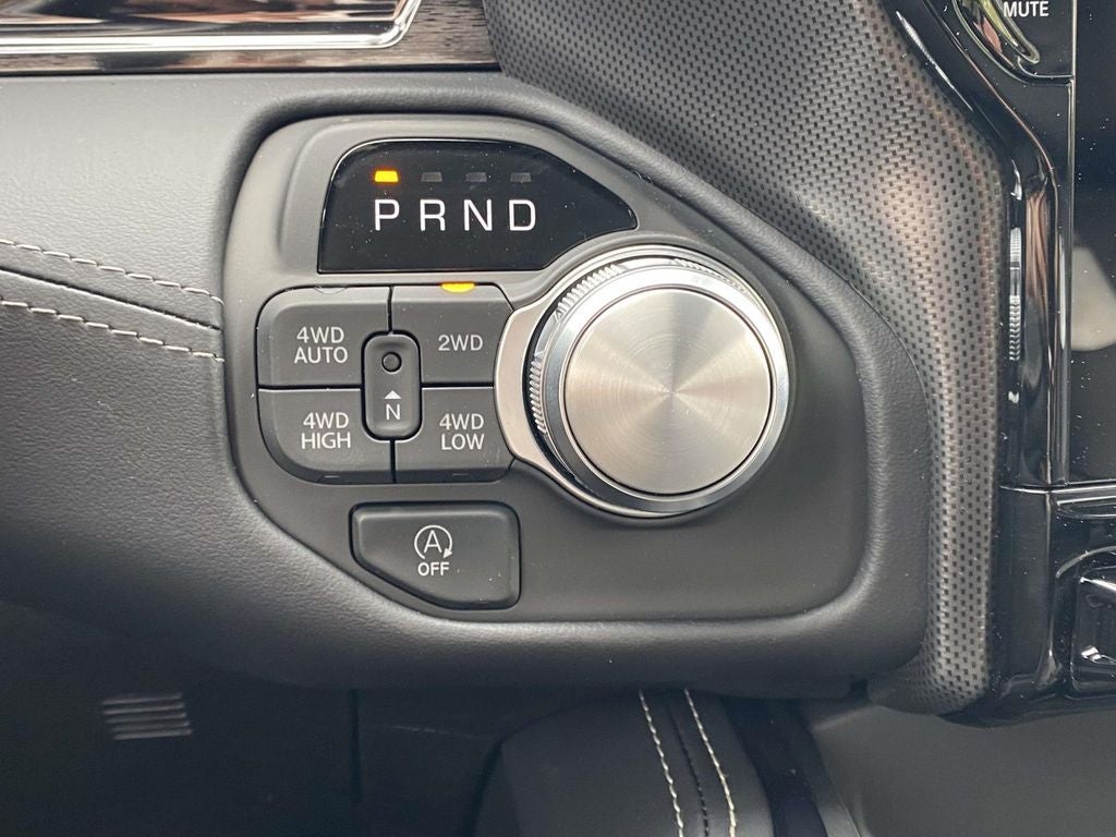 2026 RAM Ram 1500 RAM 1500 LIMITED CREW CAB 4X4 5'7' BOX