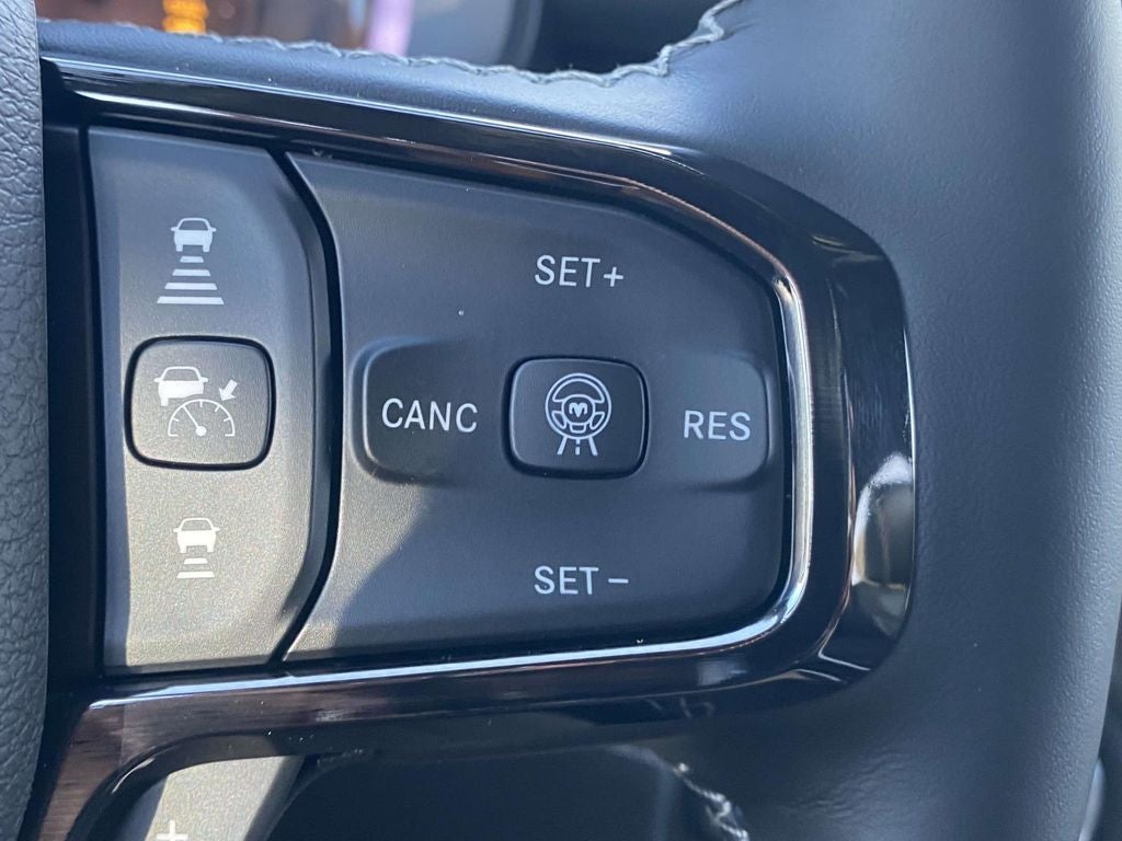 2026 RAM Ram 1500 RAM 1500 LIMITED CREW CAB 4X4 5'7' BOX