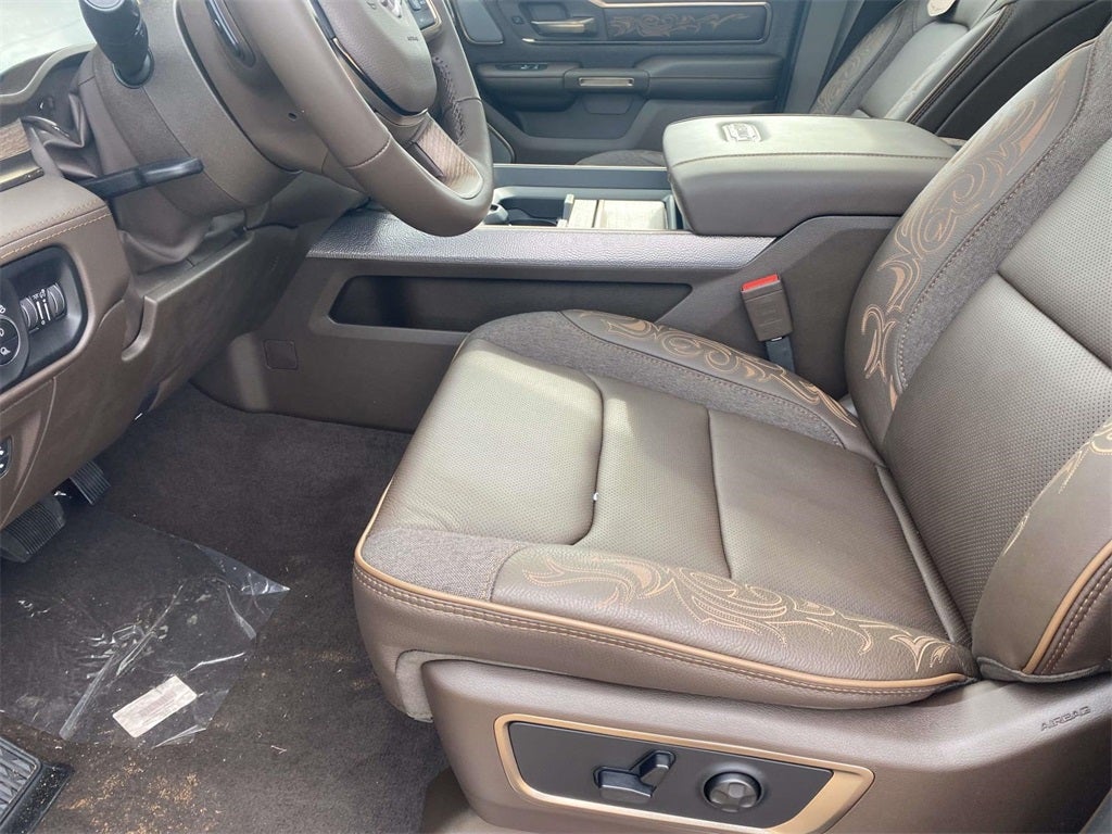 2026 RAM Ram 1500 RAM 1500 LIMITED LONGHORN CREW CAB 4X4 5'7' BOX