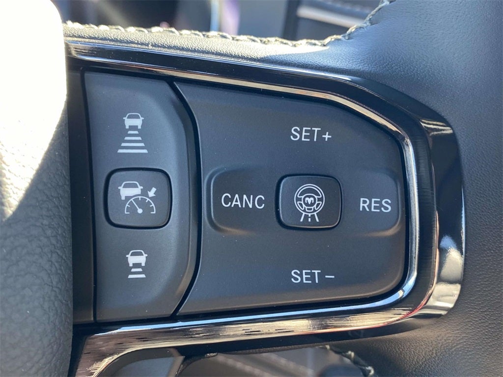 2026 RAM Ram 1500 RAM 1500 LIMITED CREW CAB 4X4 5'7' BOX