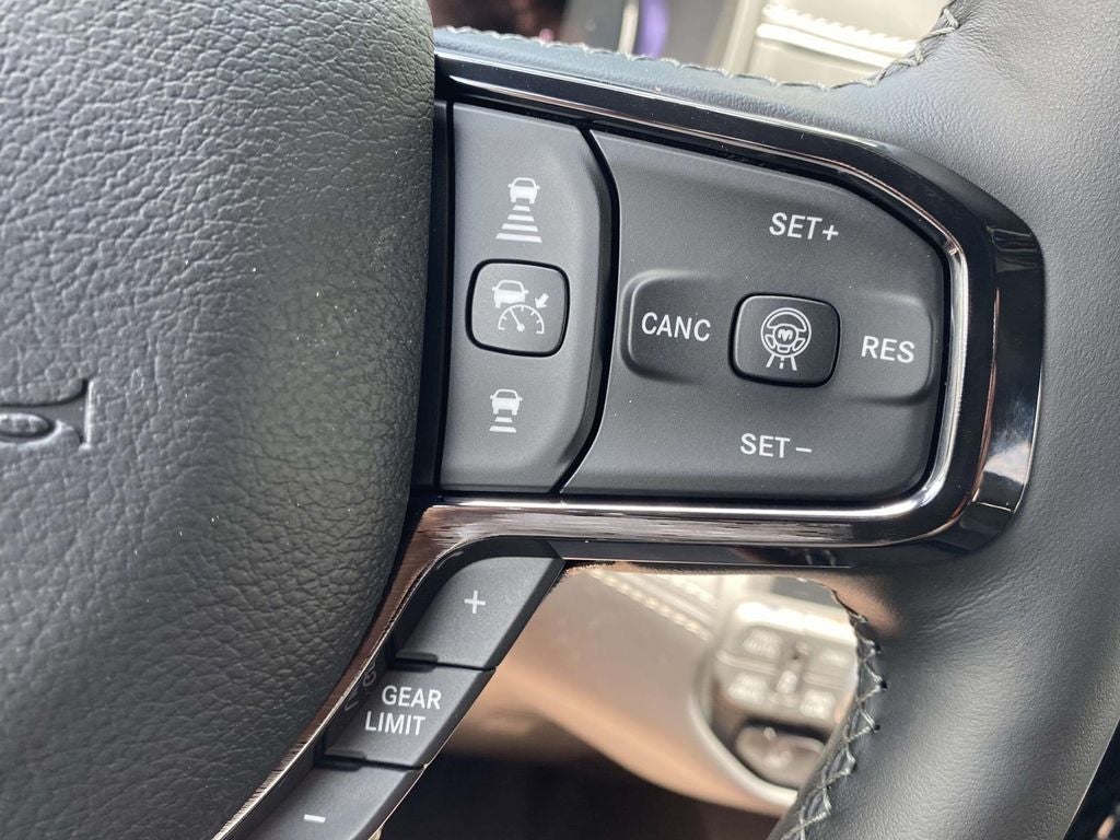 2026 RAM Ram 1500 RAM 1500 LIMITED CREW CAB 4X4 5'7' BOX