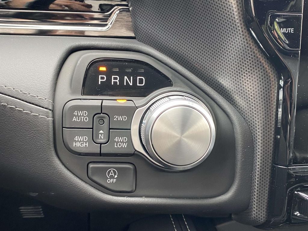 2026 RAM Ram 1500 RAM 1500 LIMITED CREW CAB 4X4 5'7' BOX