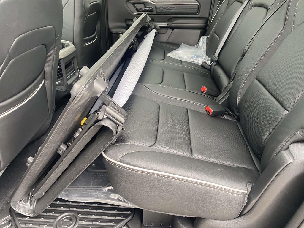 2026 RAM Ram 1500 RAM 1500 LIMITED CREW CAB 4X4 5'7' BOX