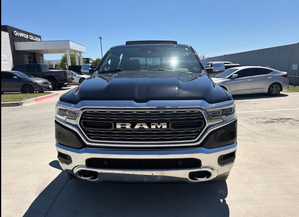 2019 RAM 1500 Limited Crew Cab 4x4 5'7' Box