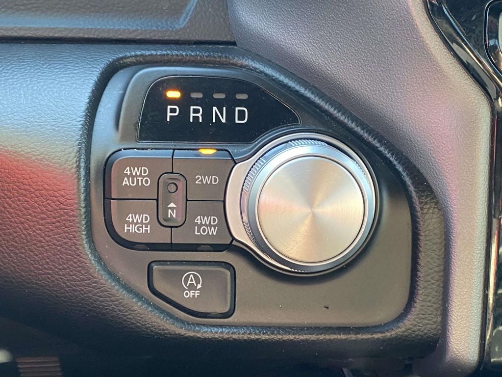 2023 RAM 1500 Laramie Crew Cab 4x4 5'7' Box