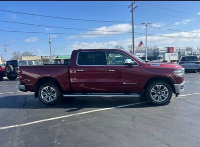 2019 RAM 1500 Longhorn Crew Cab 4x4 5'7' Box