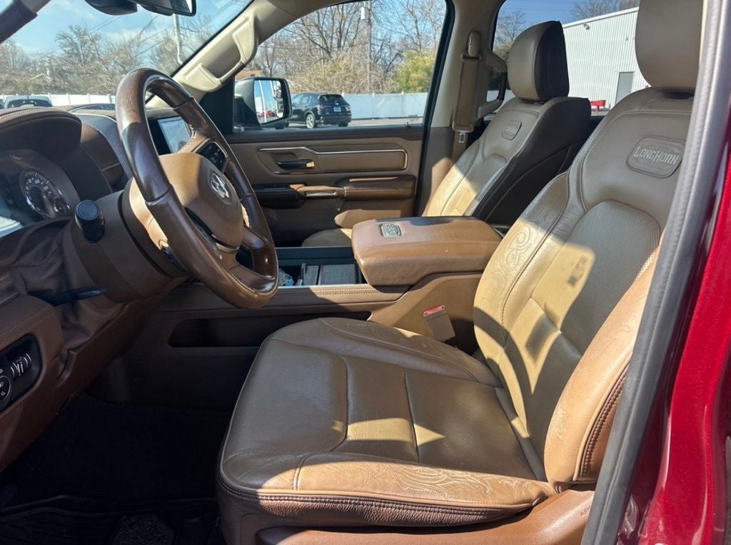 2019 RAM 1500 Longhorn Crew Cab 4x4 5'7' Box