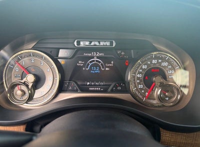 2019 RAM 1500 Longhorn Crew Cab 4x4 5'7' Box