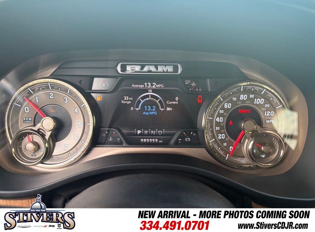 2019 RAM 1500 Longhorn Crew Cab 4x4 5'7' Box