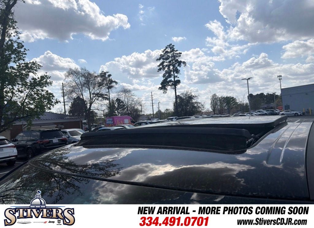 2019 RAM 1500 Longhorn Crew Cab 4x4 5'7' Box