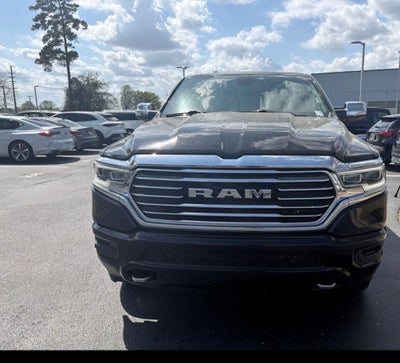 2019 RAM 1500 Longhorn Crew Cab 4x4 5'7' Box