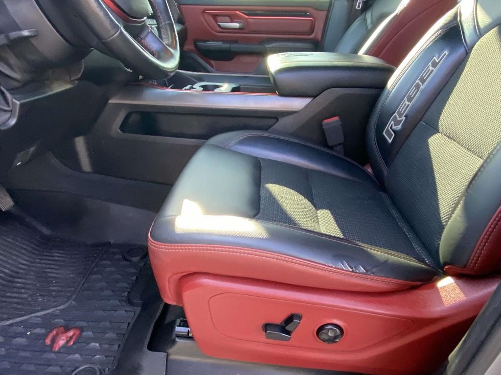 2020 RAM 1500 Rebel Crew Cab 4x4 5'7' Box