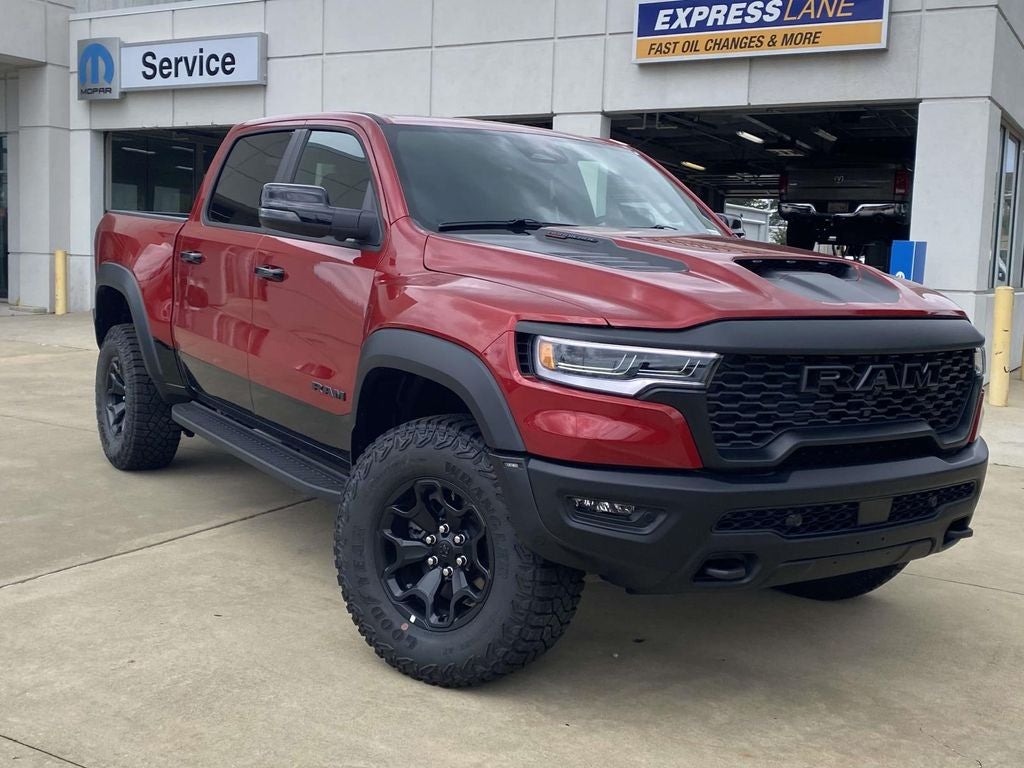 2026 RAM Ram 1500 RAM 1500 RHO CREW CAB 4X4 5'7' BOX