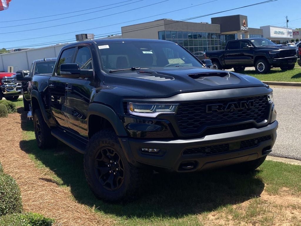 2026 RAM Ram 1500 RAM 1500 RHO CREW CAB 4X4 5'7' BOX