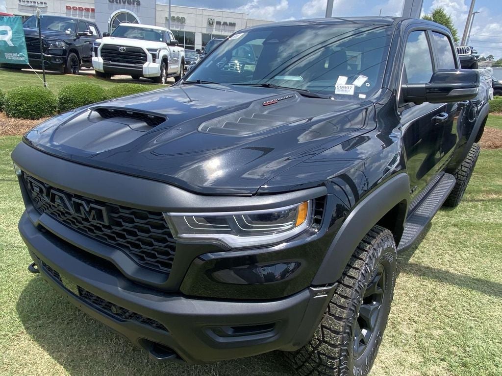2026 RAM Ram 1500 RAM 1500 RHO CREW CAB 4X4 5'7' BOX