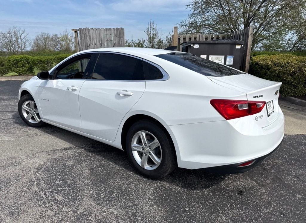 2022 Chevrolet Malibu FWD LS