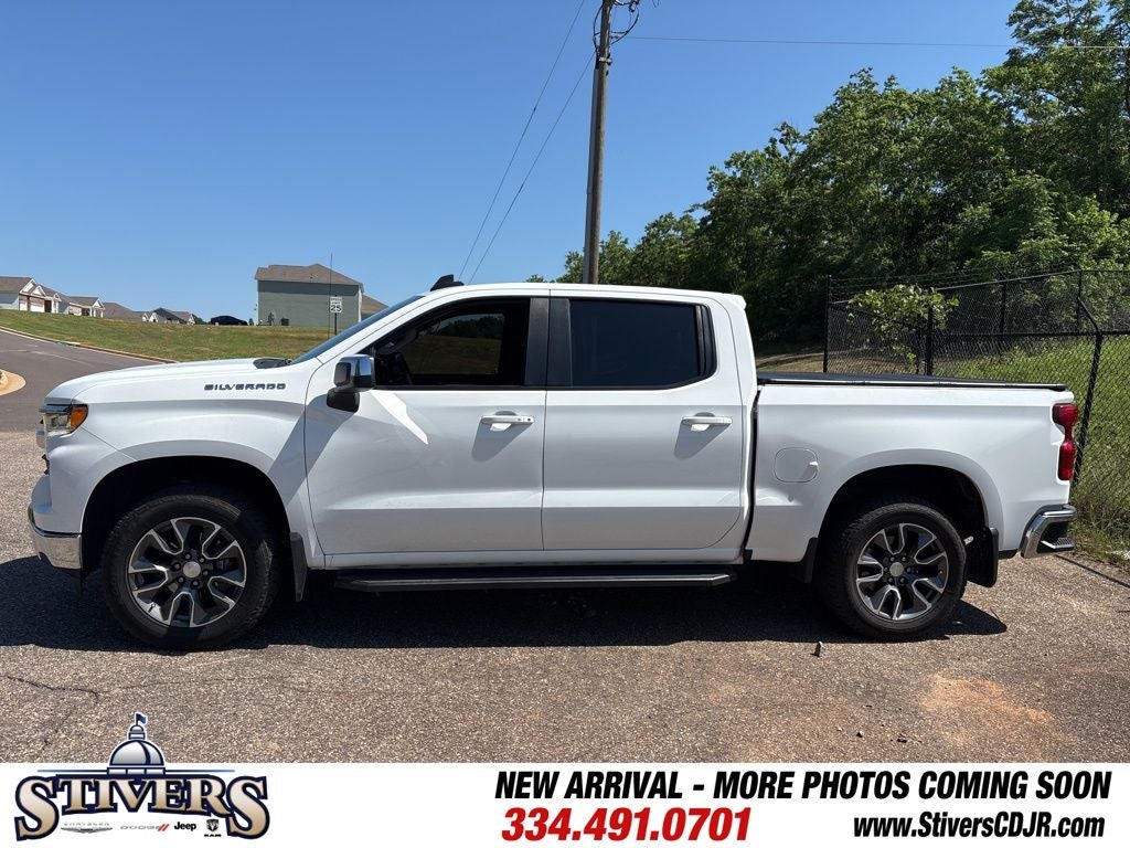 2023 Chevrolet Silverado 1500 2WD Crew Cab Short Bed LT