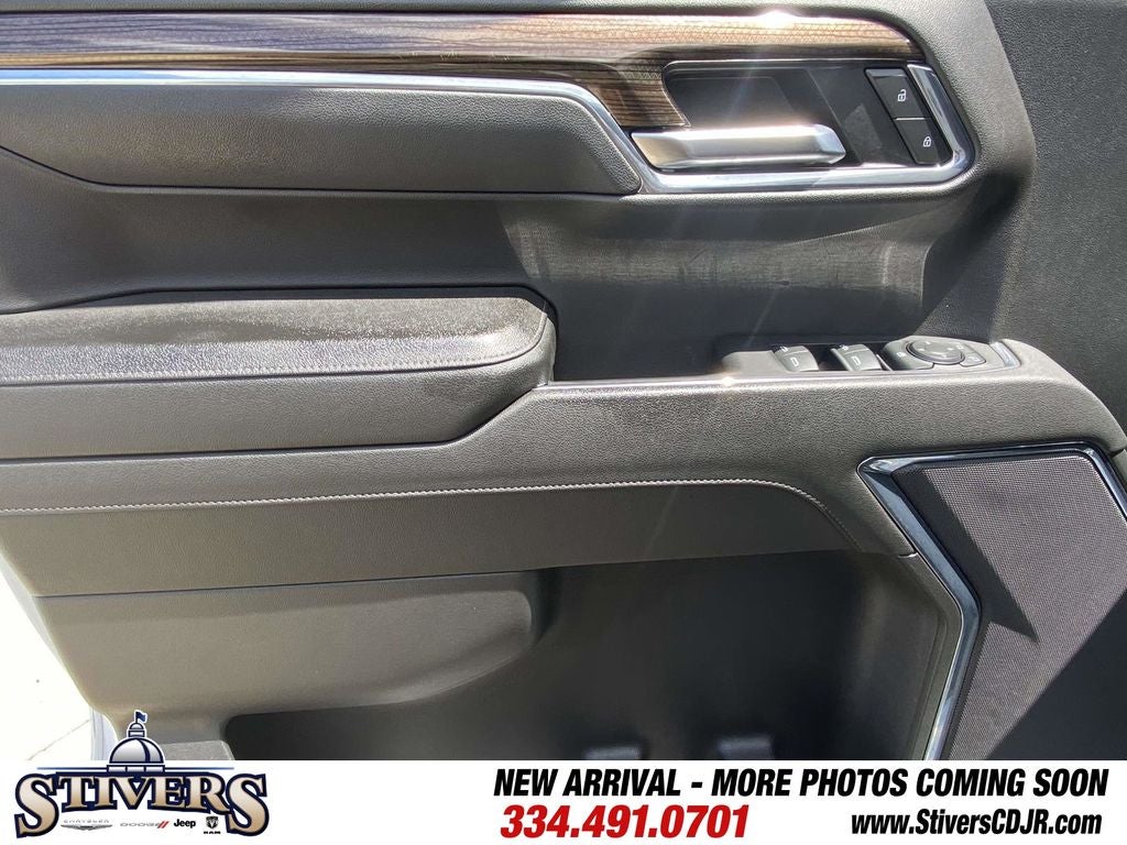 2023 Chevrolet Silverado 1500 2WD Crew Cab Short Bed LT