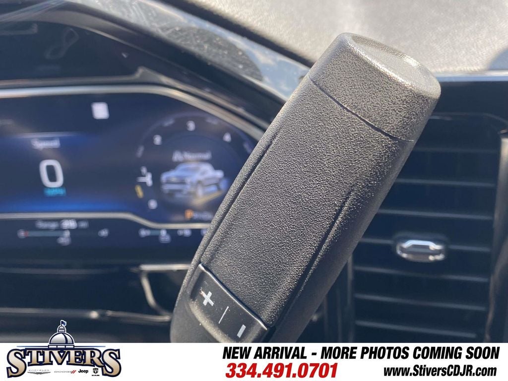2023 Chevrolet Silverado 1500 2WD Crew Cab Short Bed LT
