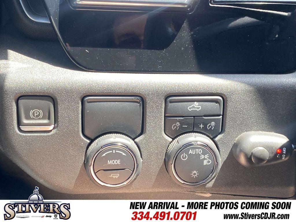 2023 Chevrolet Silverado 1500 2WD Crew Cab Short Bed LT