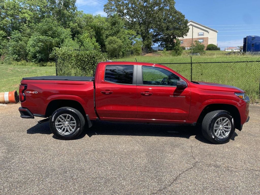 2023 Chevrolet Colorado 4WD Crew Cab Short Box LT