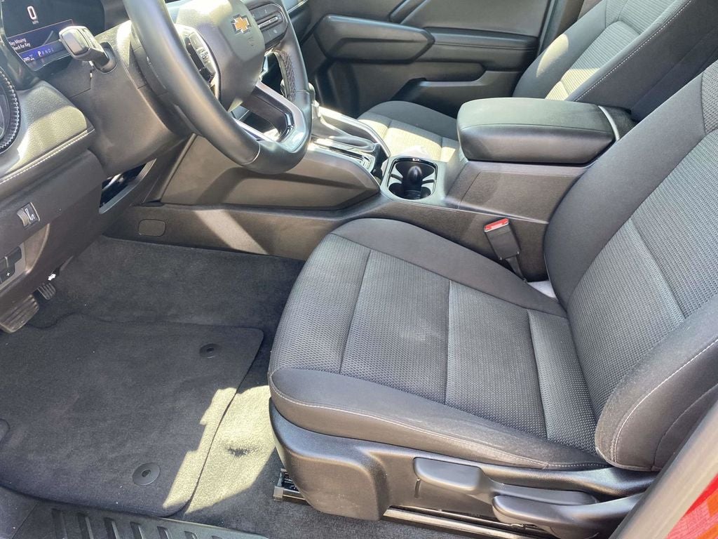 2023 Chevrolet Colorado 4WD Crew Cab Short Box LT