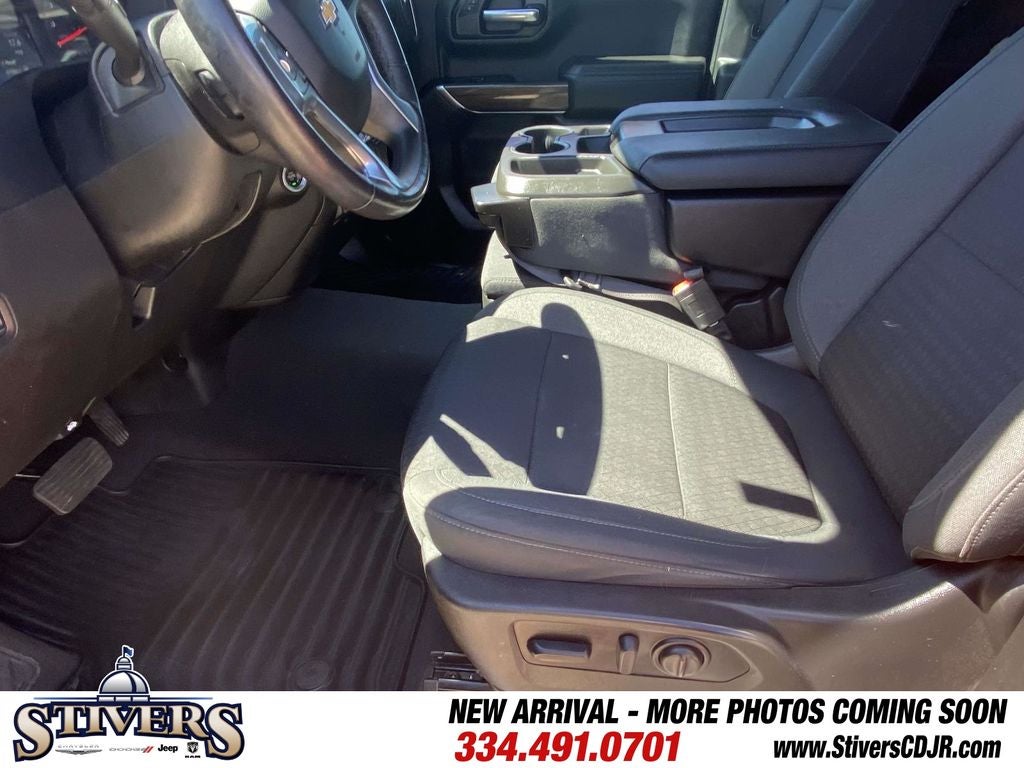 2022 Chevrolet Silverado 1500 LTD 4WD Crew Cab Short Bed LT with 2FL