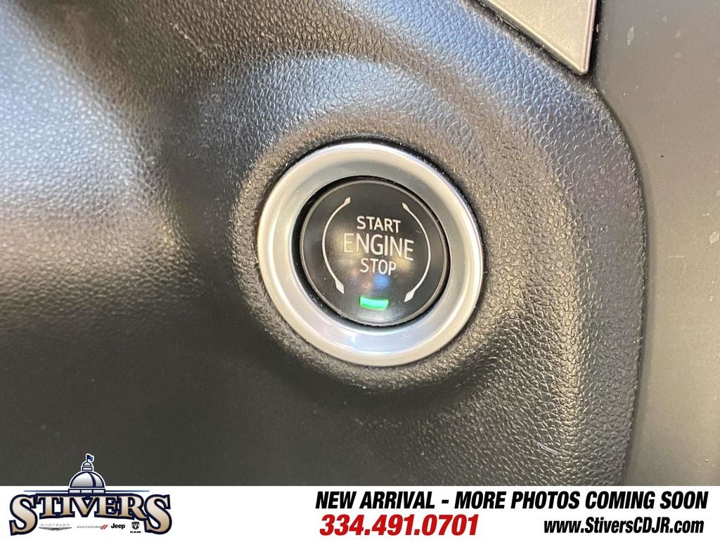2022 Chevrolet Silverado 1500 LTD 4WD Crew Cab Short Bed LT with 2FL