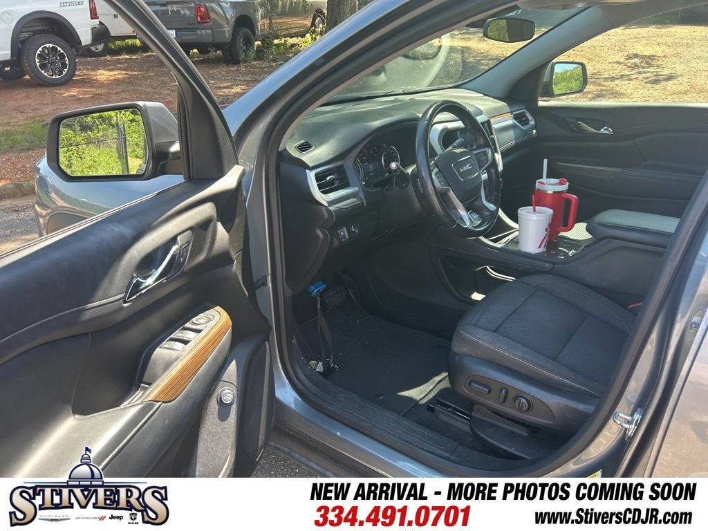 2020 GMC Acadia FWD SLE