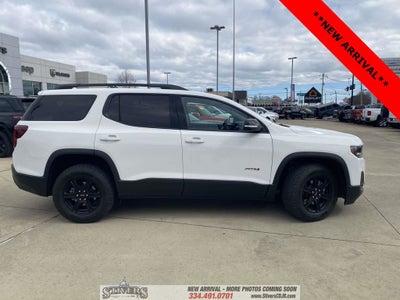 2023 GMC Acadia AWD AT4